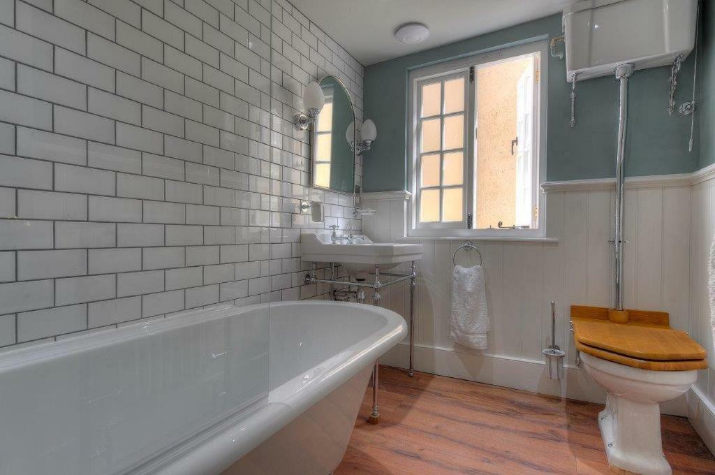 Little Monmouth 4 Bedroom Cottage, Old Town Lyme Regis, Dog Friendly And Parking المظهر الخارجي الصورة